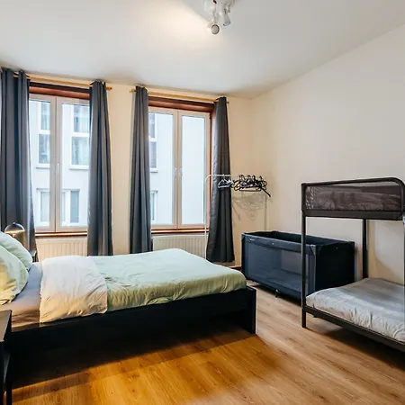 Maison Du Beffroi De Centre Mons