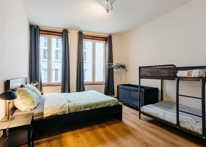 Maison Du Beffroi De Centre Mons